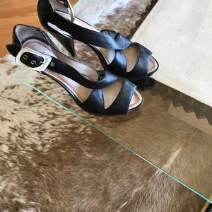 Miss 60 modern shoes